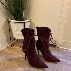 Suede boots